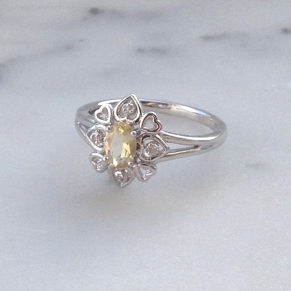 Genuine Diamond Lemon Quartz Ring - Picture 3 of 4